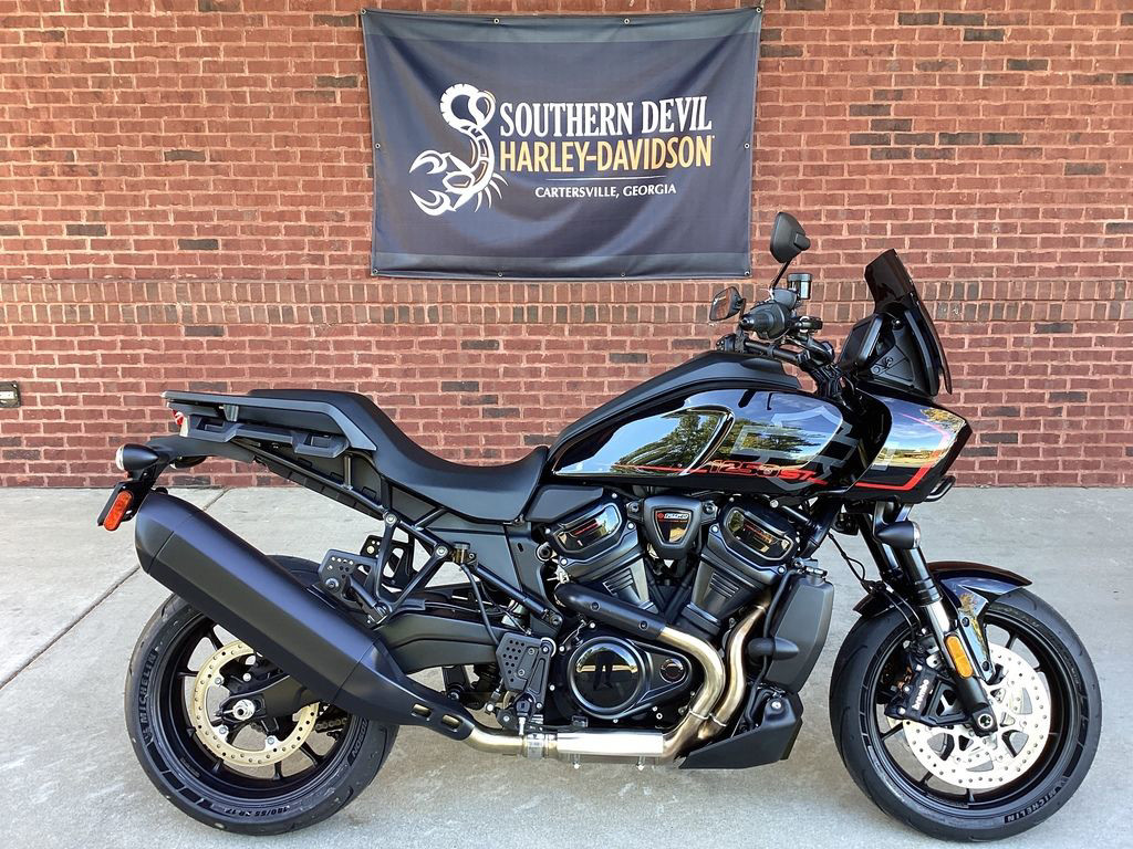 Pan America® 1250 ST