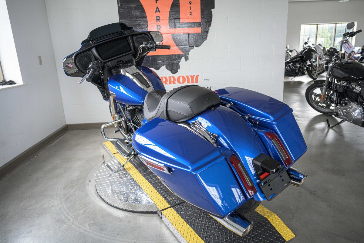 Street Glide®