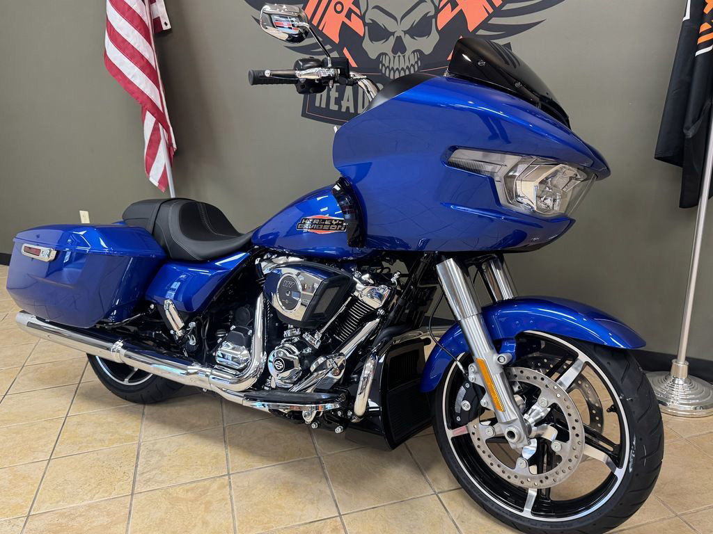 Road Glide®