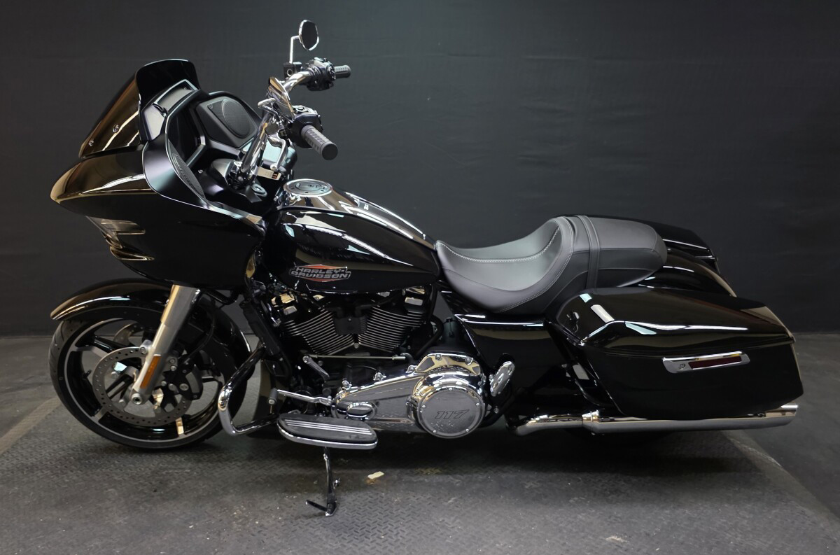 Road Glide®