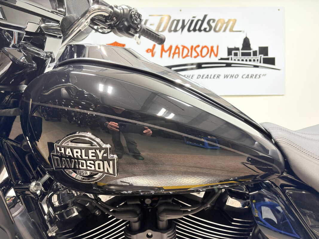 Street Glide® Limited