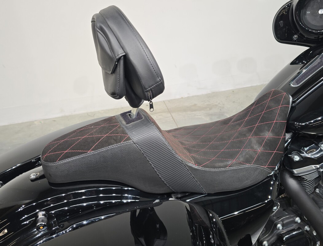 Street Glide® Special