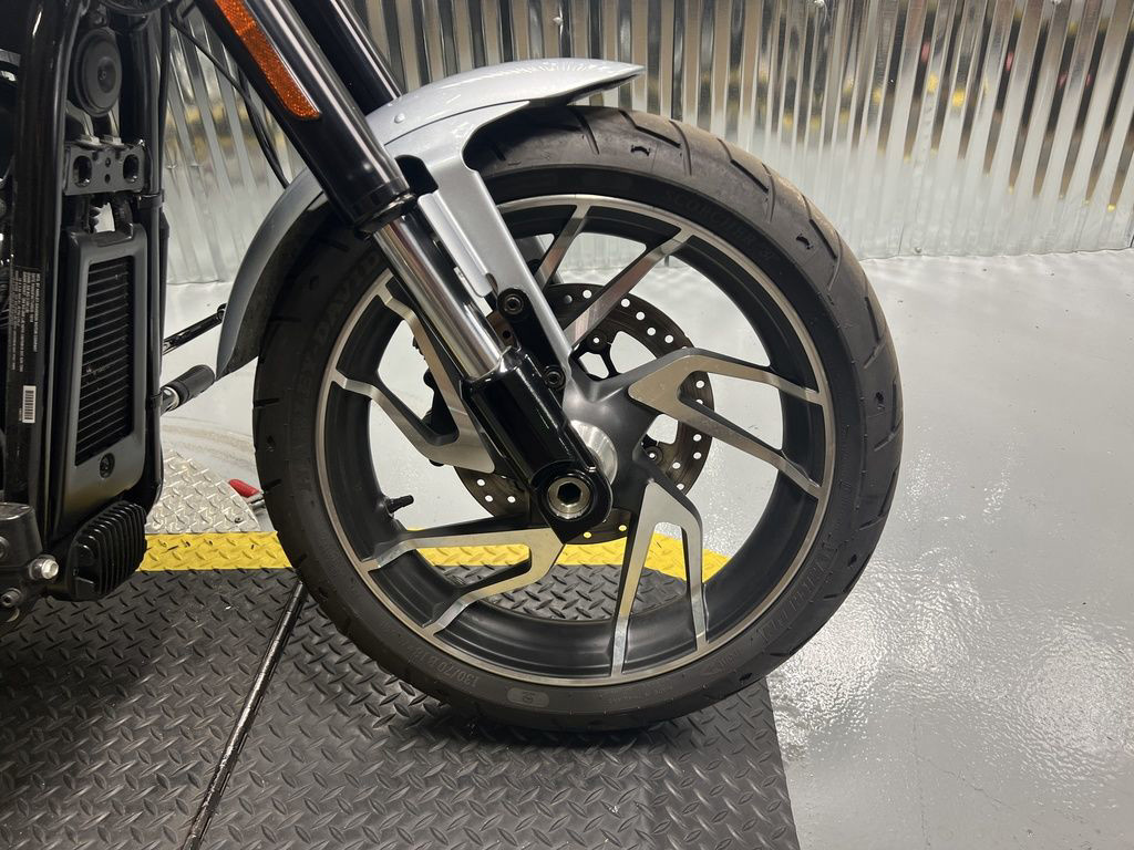 Softail® Sport Glide®