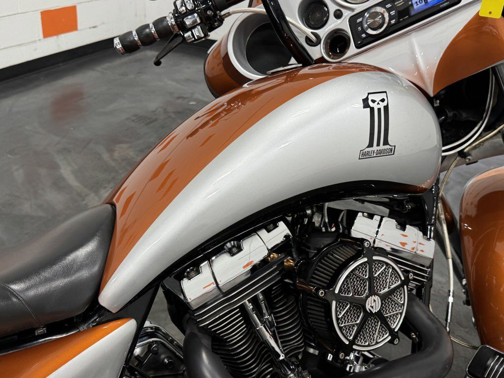 Road King® Custom