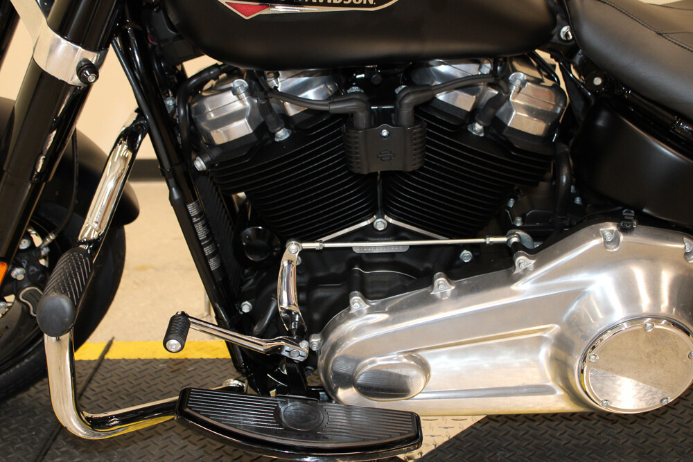 Softail® Slim®