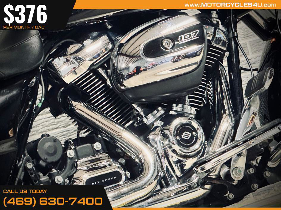 Road Glide®