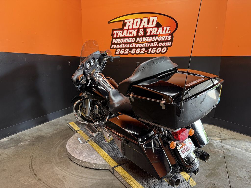 Street Glide®