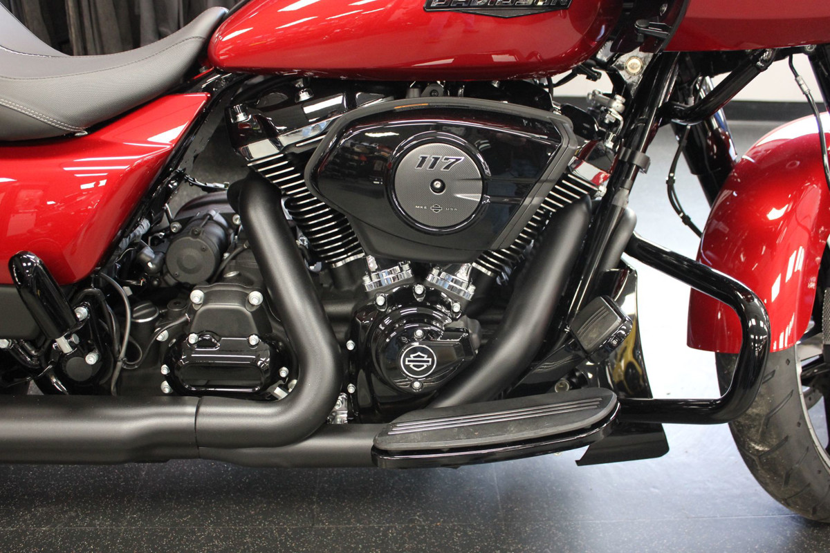 Road Glide®