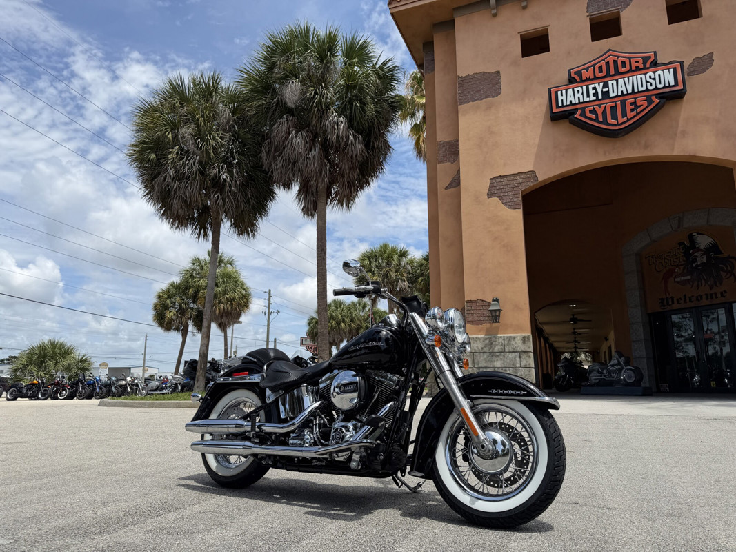 Softail® Deluxe