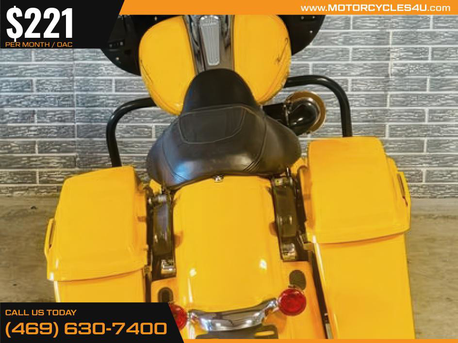 Road Glide®