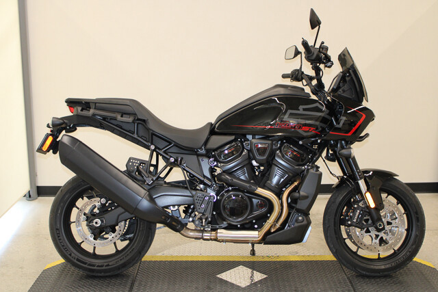 Pan America® 1250 ST