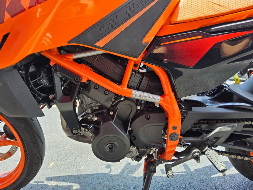 390 Duke