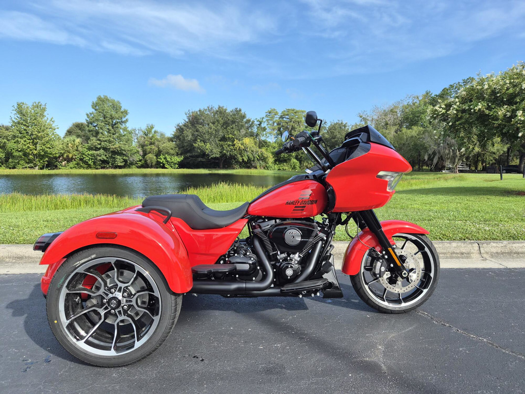 Road Glide® 3