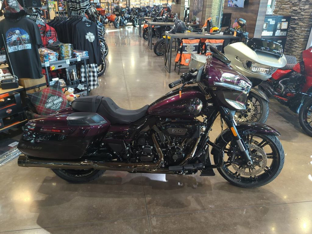 CVO® Street Glide®