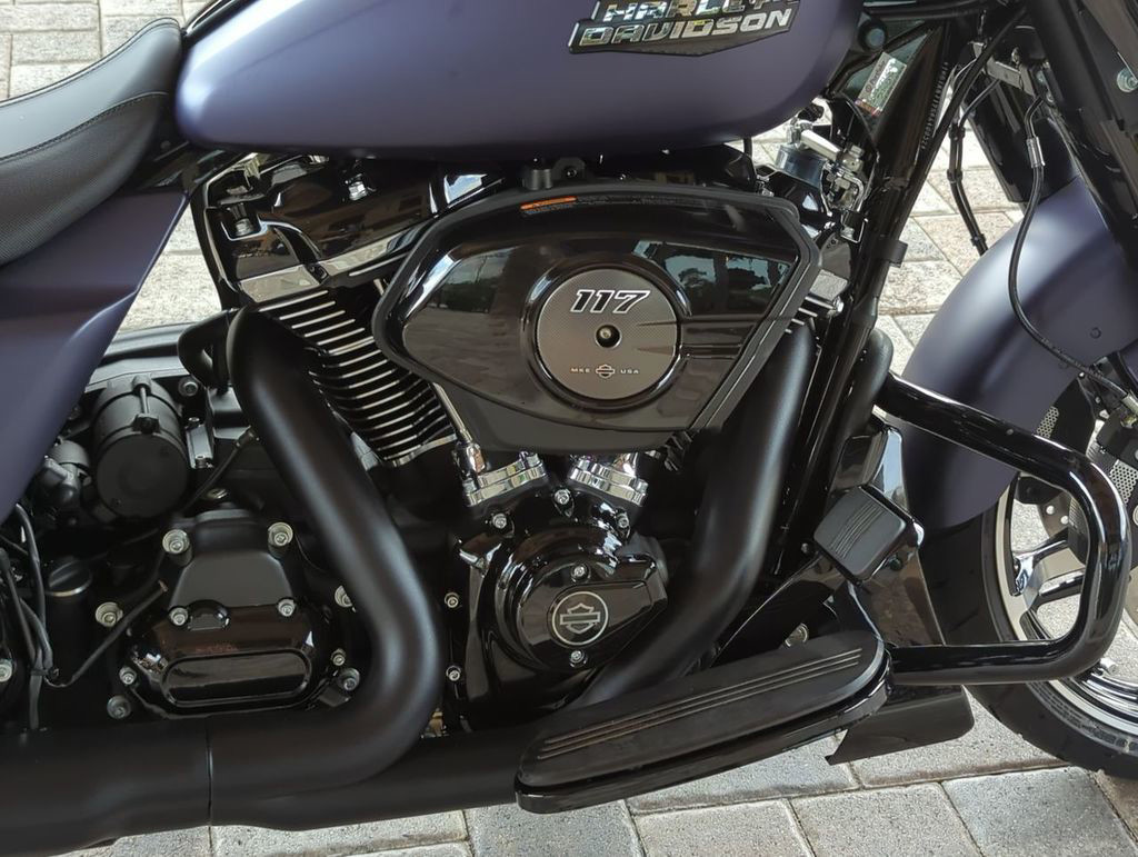 Street Glide®