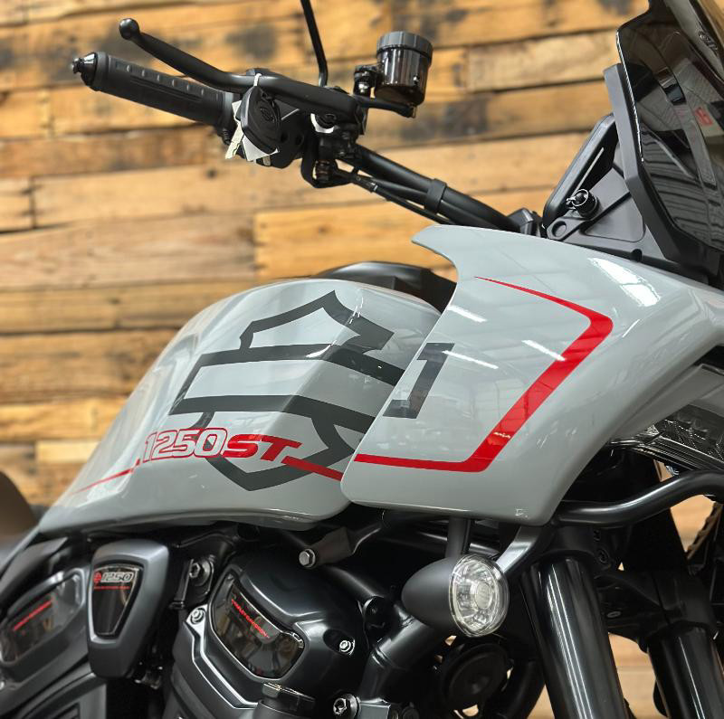 Pan America® 1250 ST