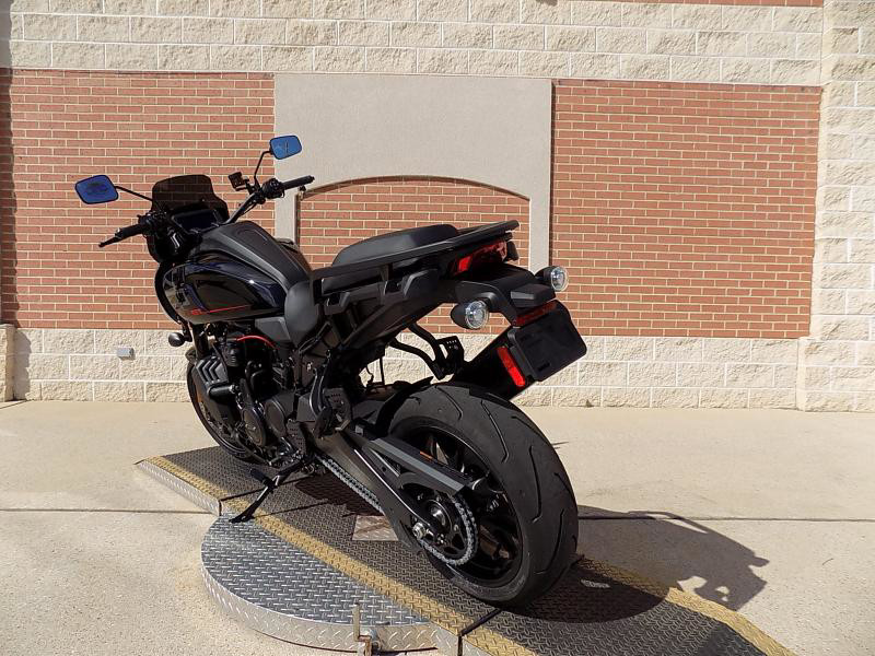 Pan America® 1250 ST