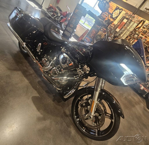 Road Glide®