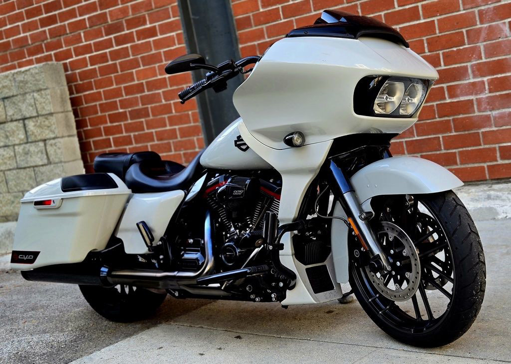 CVO® Road Glide®