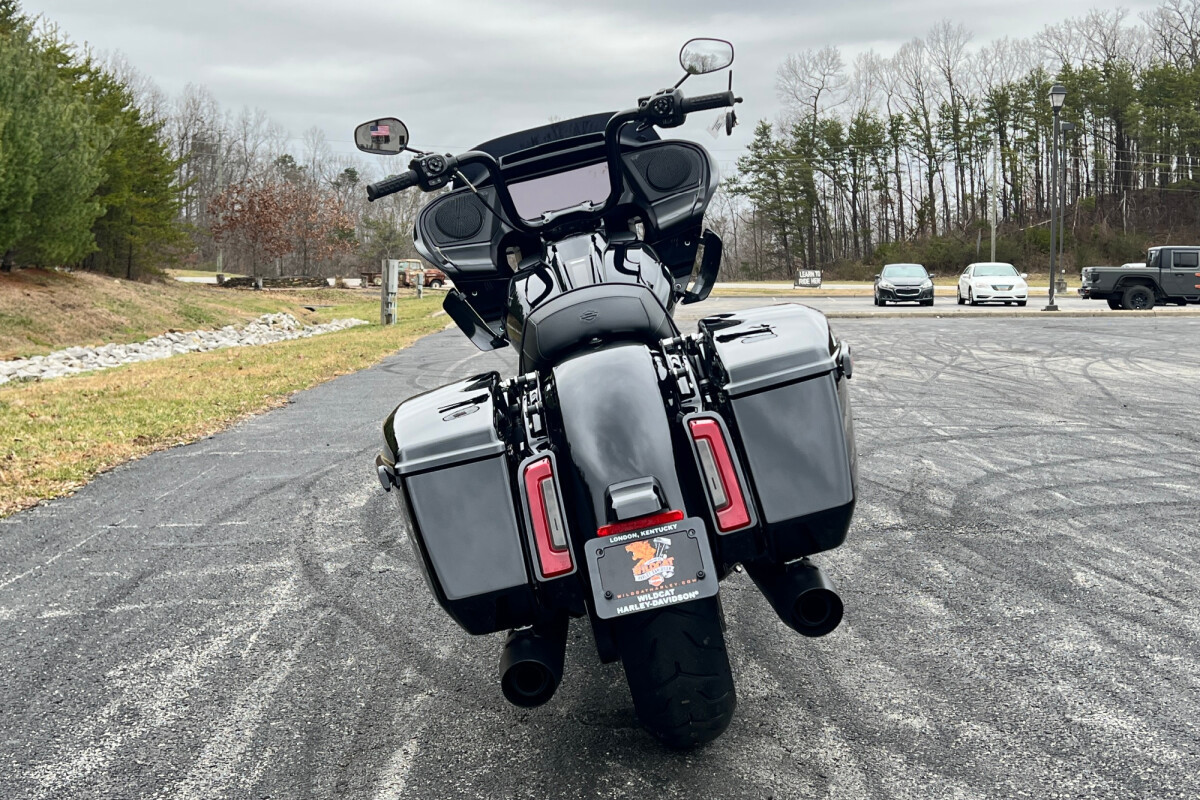 Road Glide®
