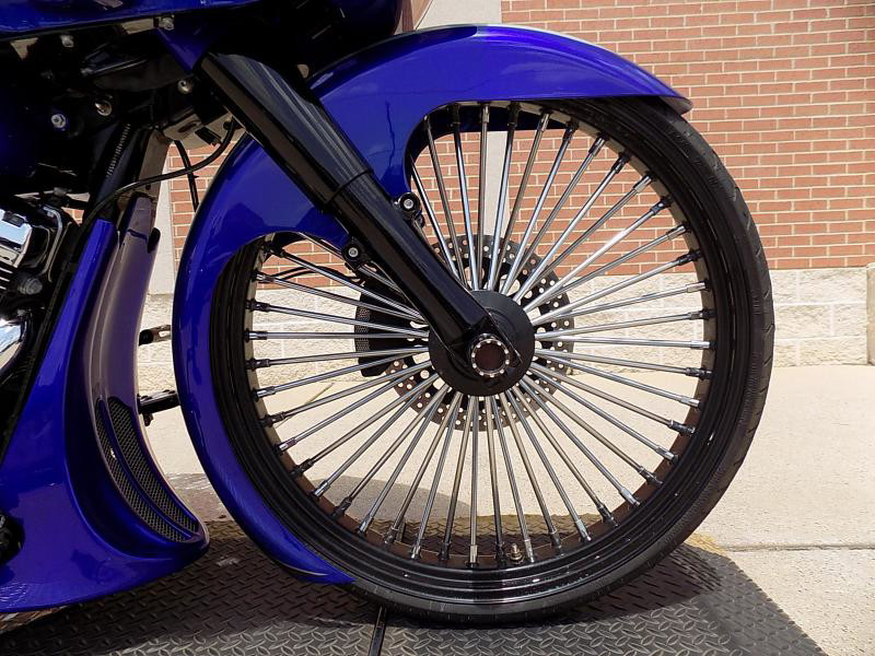 Road Glide®