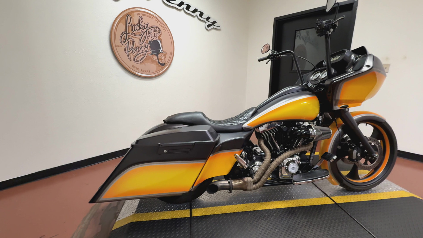 Road Glide® Custom