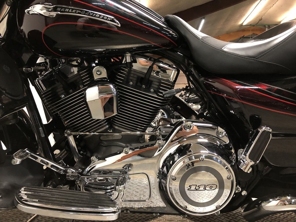 CVO™ Street Glide®