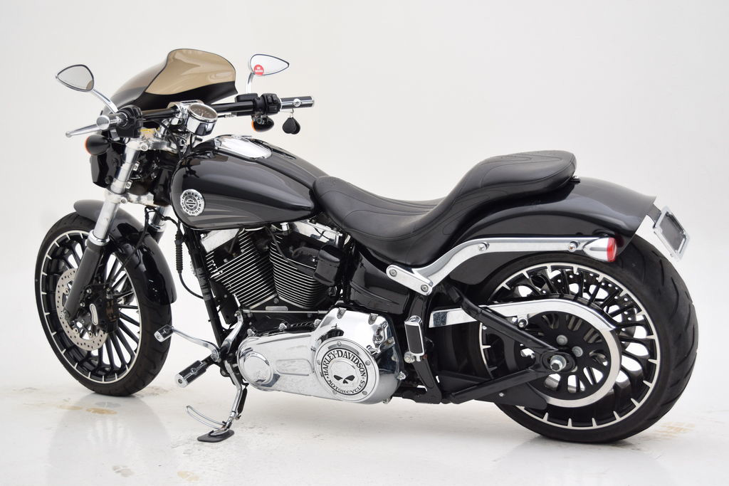 Softail® Breakout®