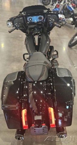 CVO® Street Glide®