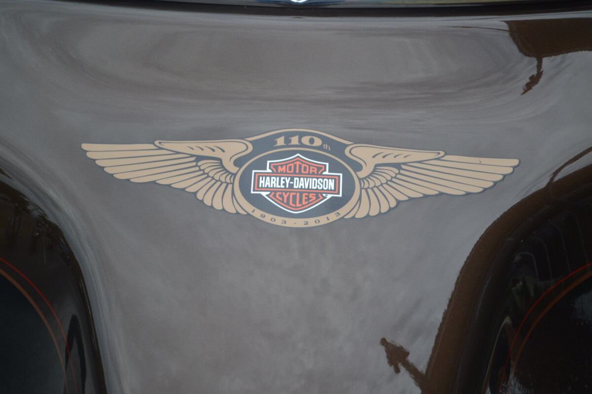 Tri Glide® Ultra Classic® 110th Anniversary