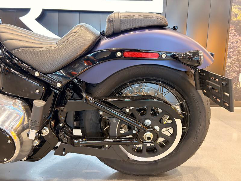 Street Bob®