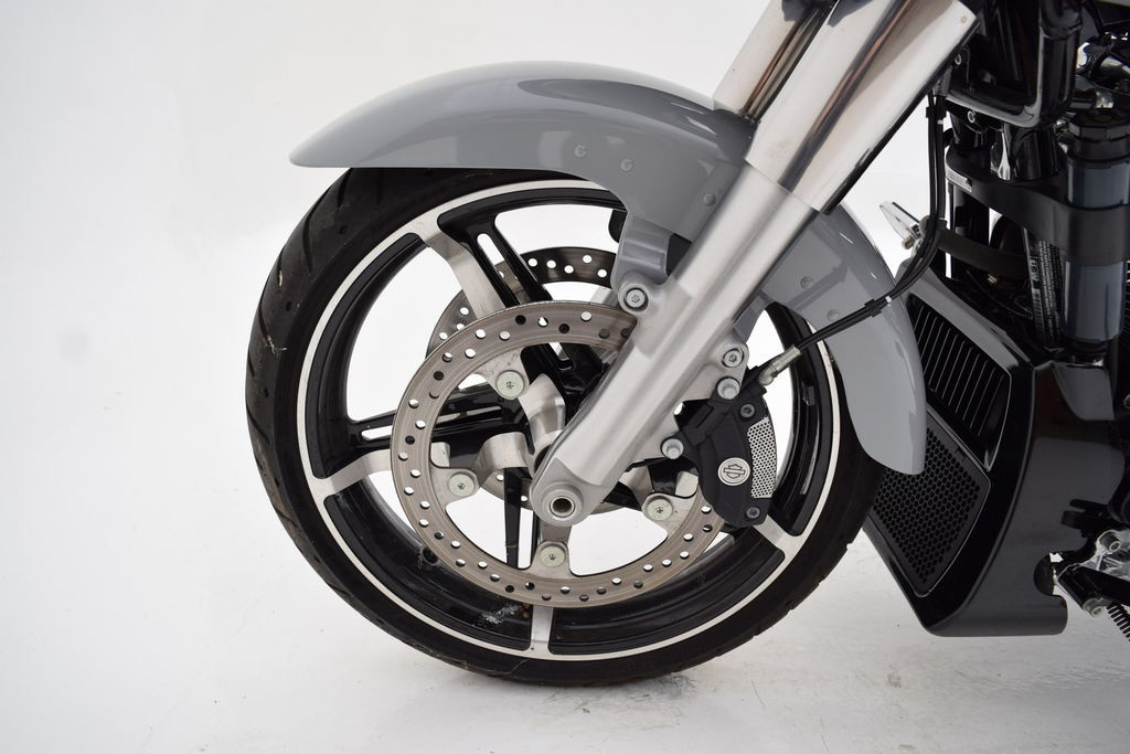 Road Glide®