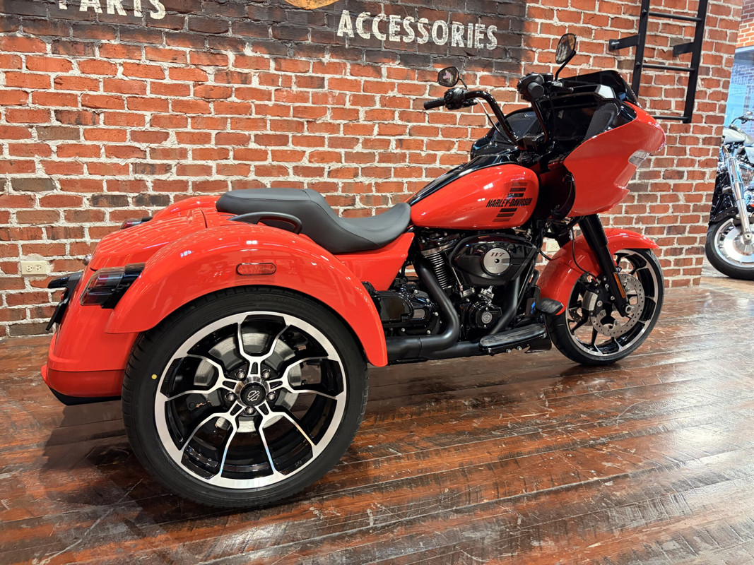 Road Glide® 3