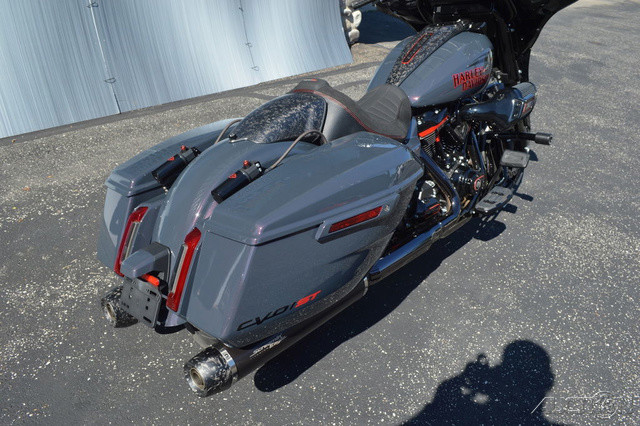 CVO® Street Glide® ST