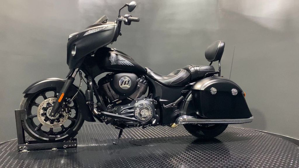 Chieftain® Dark Horse®