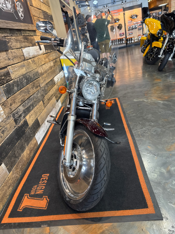 V-Rod® - Black Frame