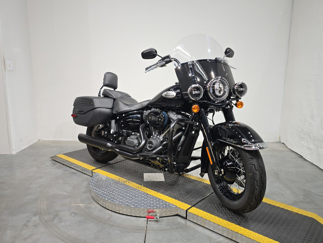 Heritage Classic 114