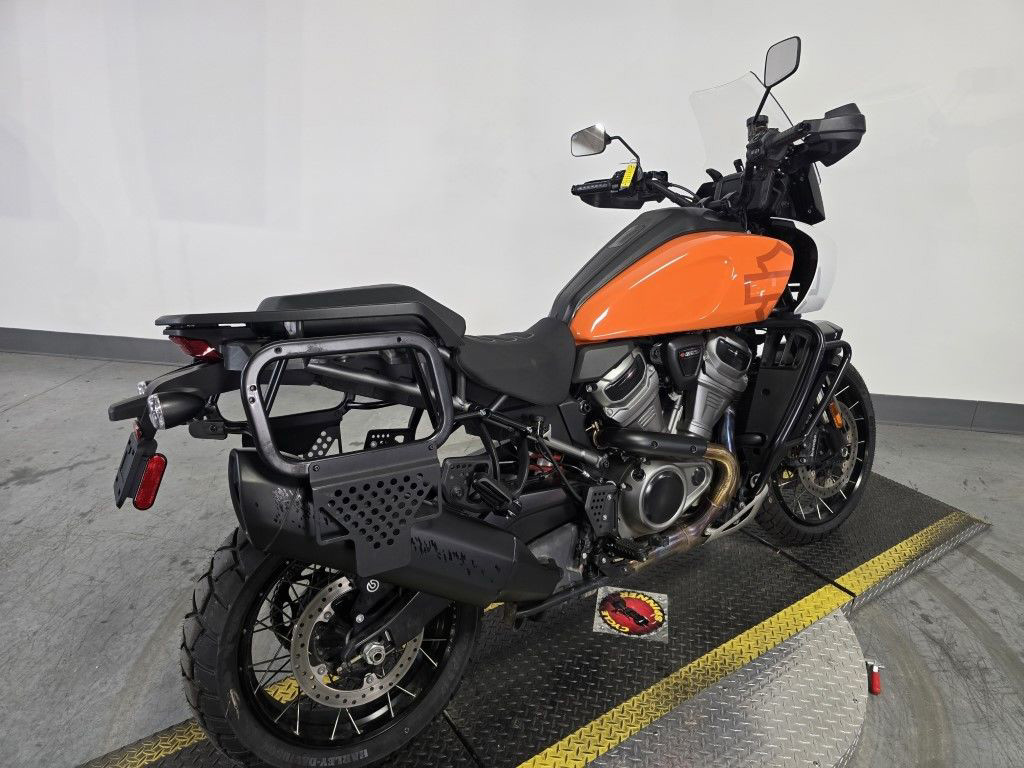 Pan America® 1250 Special
