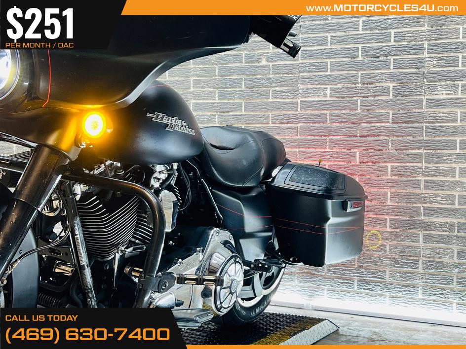 Street Glide® Special