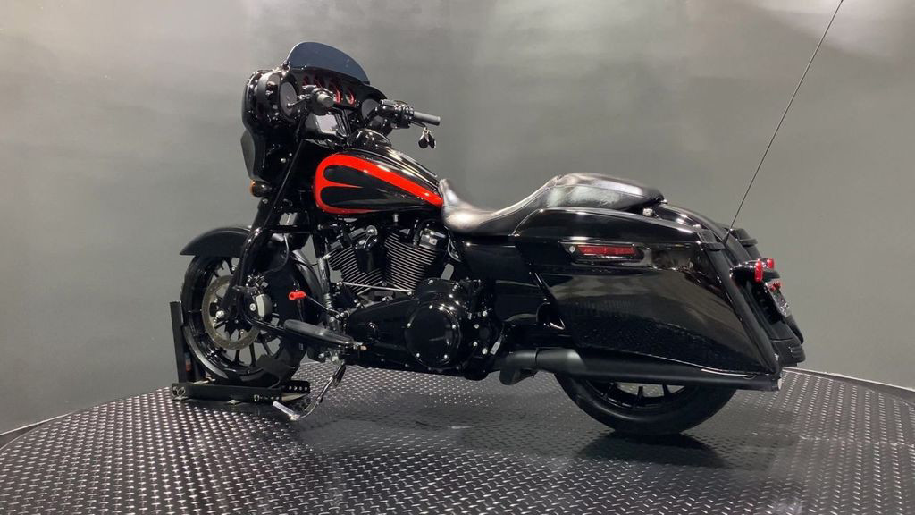 Street Glide® Special