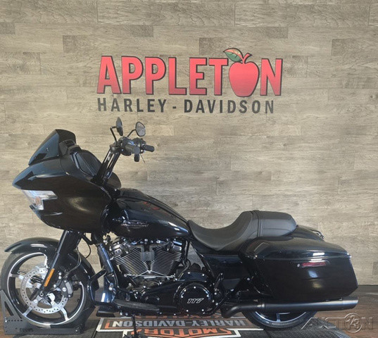 Road Glide®