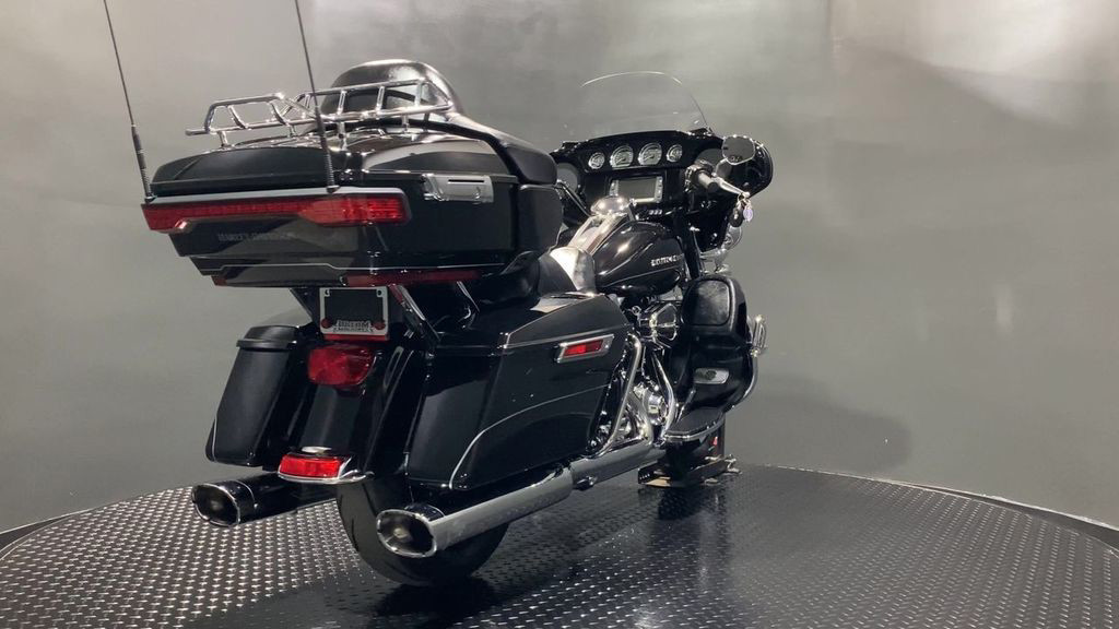 Electra Glide® Ultra Limited® Low