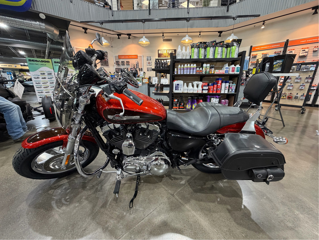 Sportster® 1200 Custom