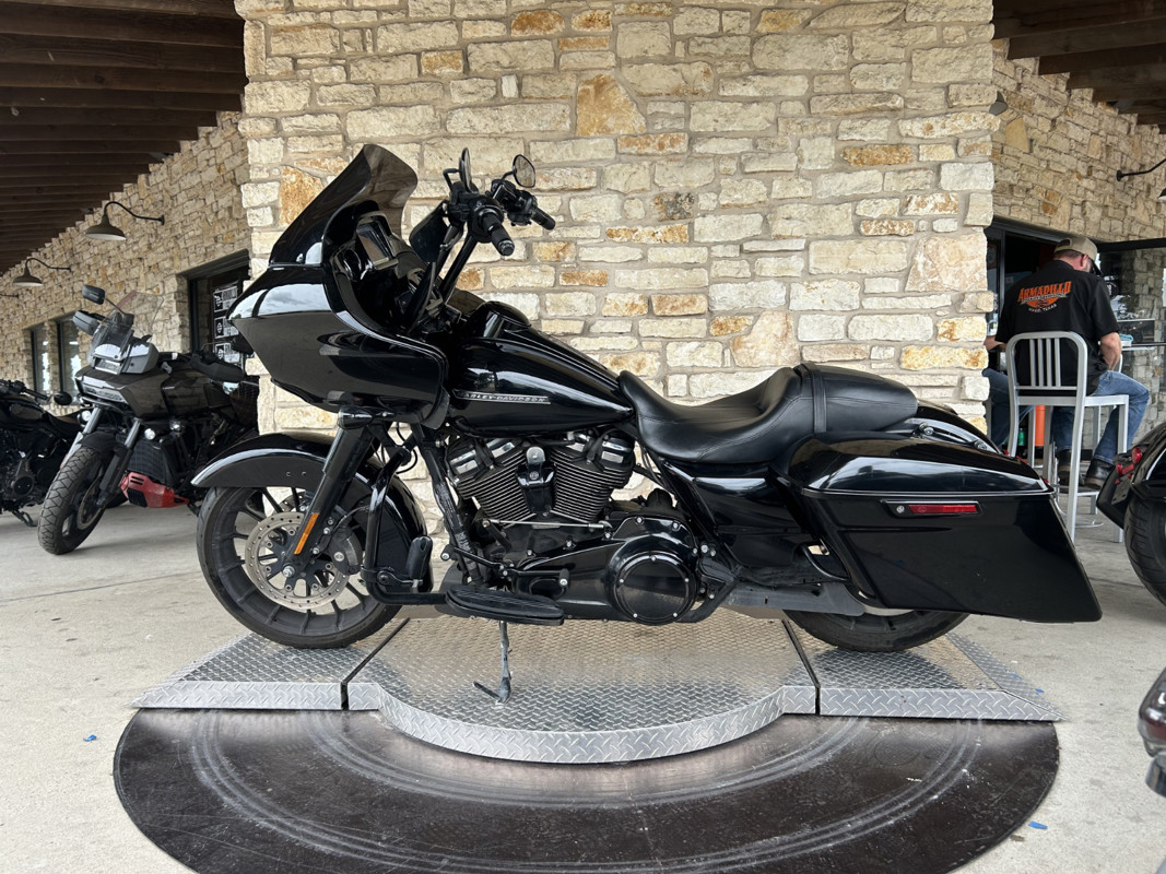 Road Glide® Special