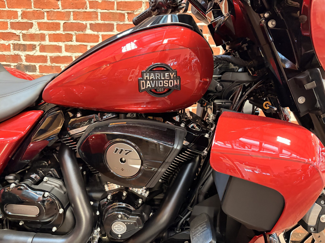 Street Glide® 3 Limited