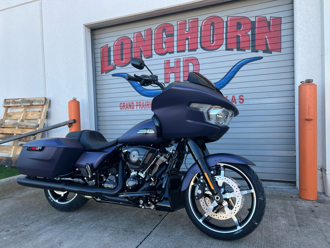 Road Glide®