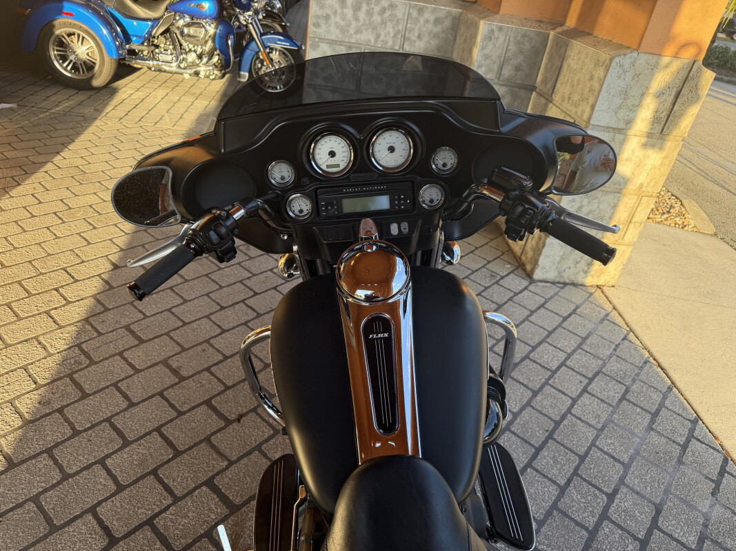 Street Glide®