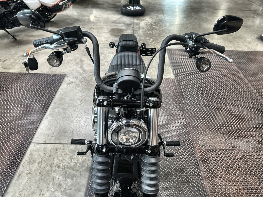 Street Bob®