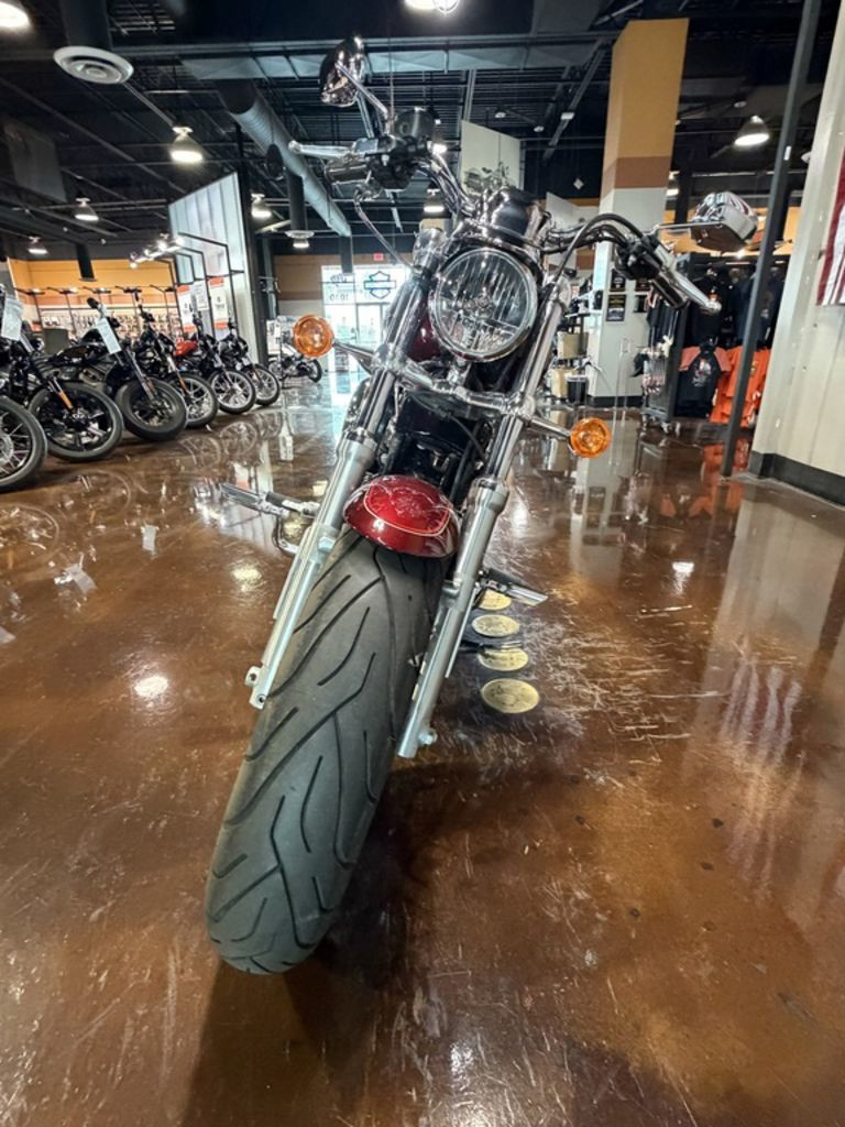 Sportster® 1200 Custom