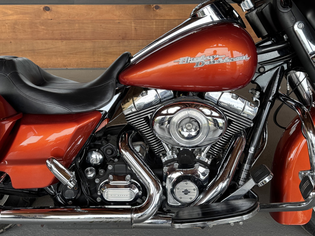 Street Glide®